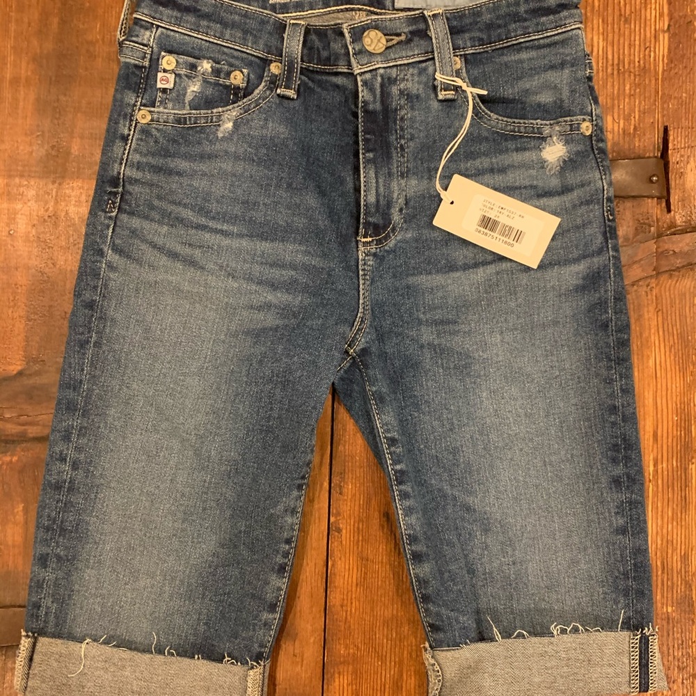 NWT AG Adriano Goldschmied bermuda shorts size 24
